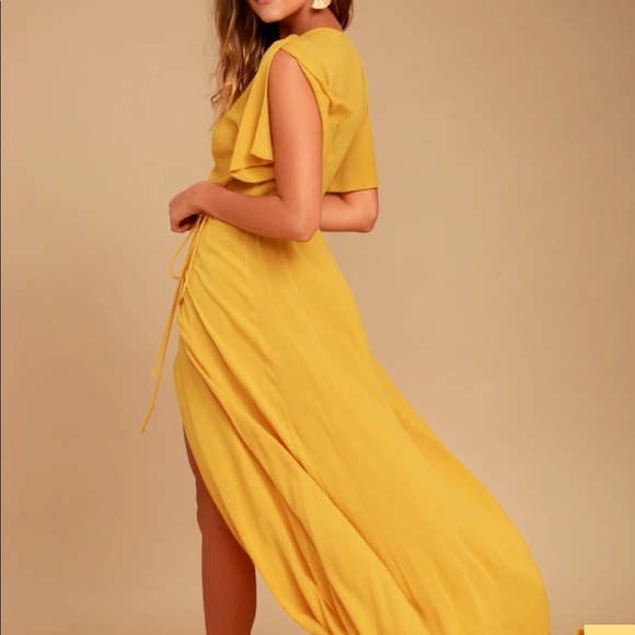 GOLDEN YELLOW MAXI 💛 - Picture 2 of 3